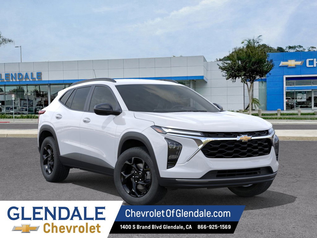 New 2026 Chevrolet Trax LT w/ Driver Confidence Package FWD image 4