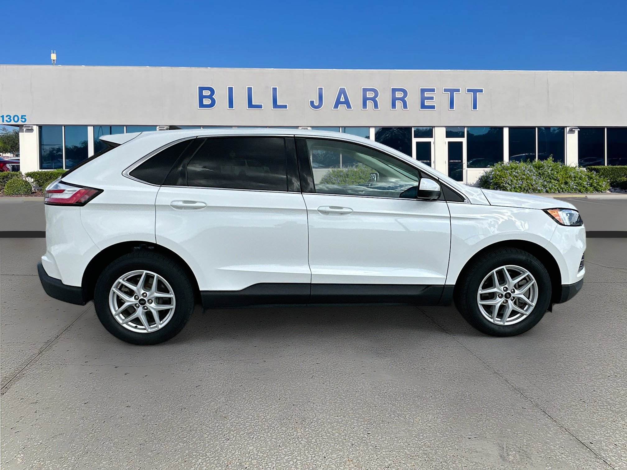 Certified 2024 Ford Edge SEL w/ Convenience Package image 8