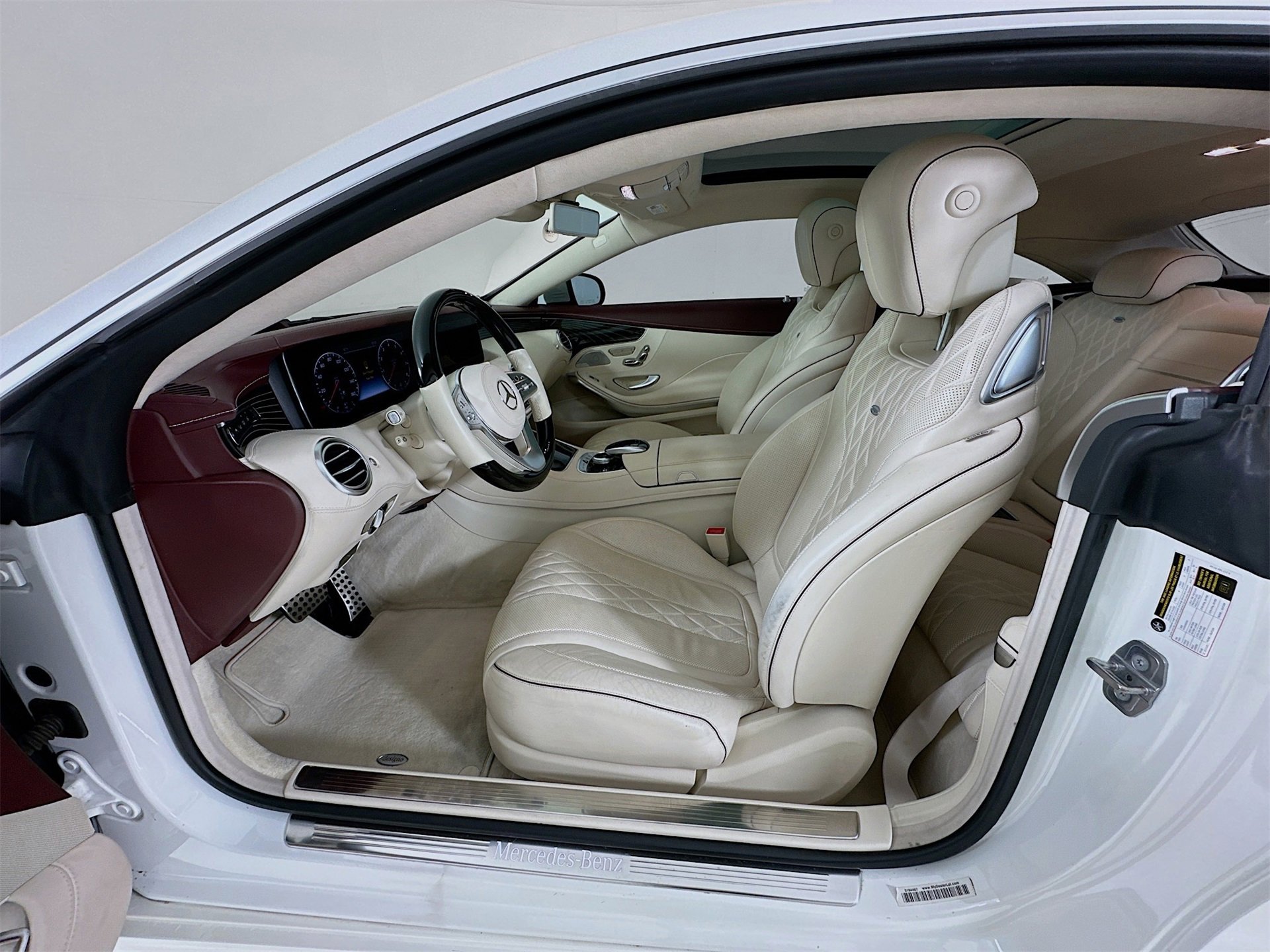 Used 2019 Mercedes-Benz S 560 4MATIC Coupe image 23