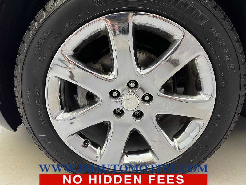 Used 2019 Buick Encore Essence w/ Experience Buick Package AWD/4WD image 9