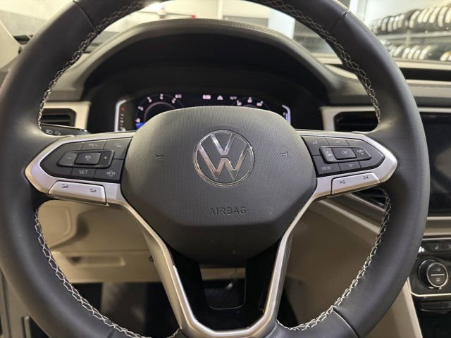 Used 2022 Volkswagen Atlas SE w/ Panoramic Sunroof Package AWD/4WD image 7
