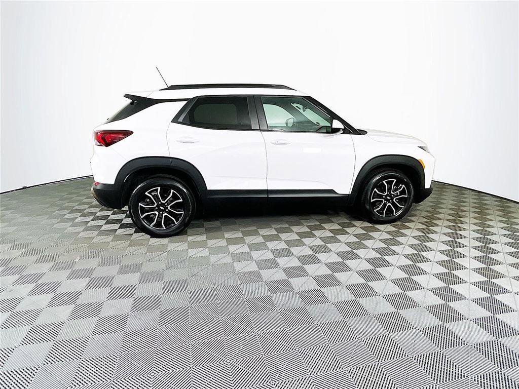 Used 2023 Chevrolet TrailBlazer ACTIV w/ Convenience Package image 10