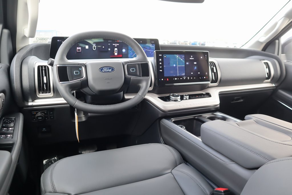 New 2026 Ford Expedition Max Active image 2