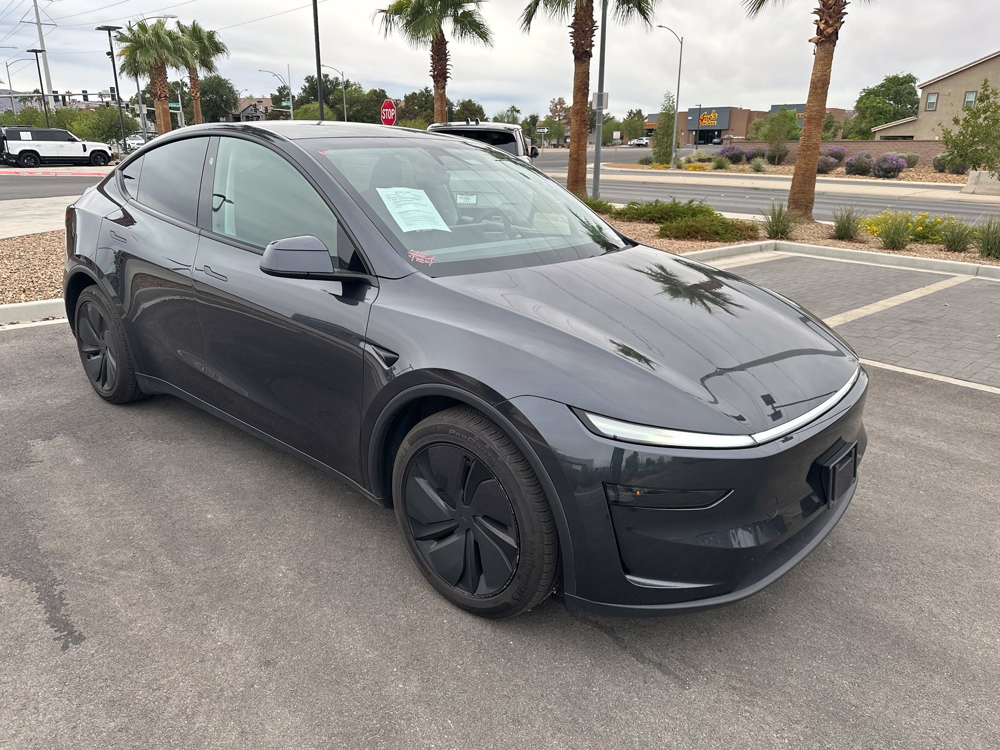 Used 2026 Tesla Model Y Long Range AWD/4WD image 2