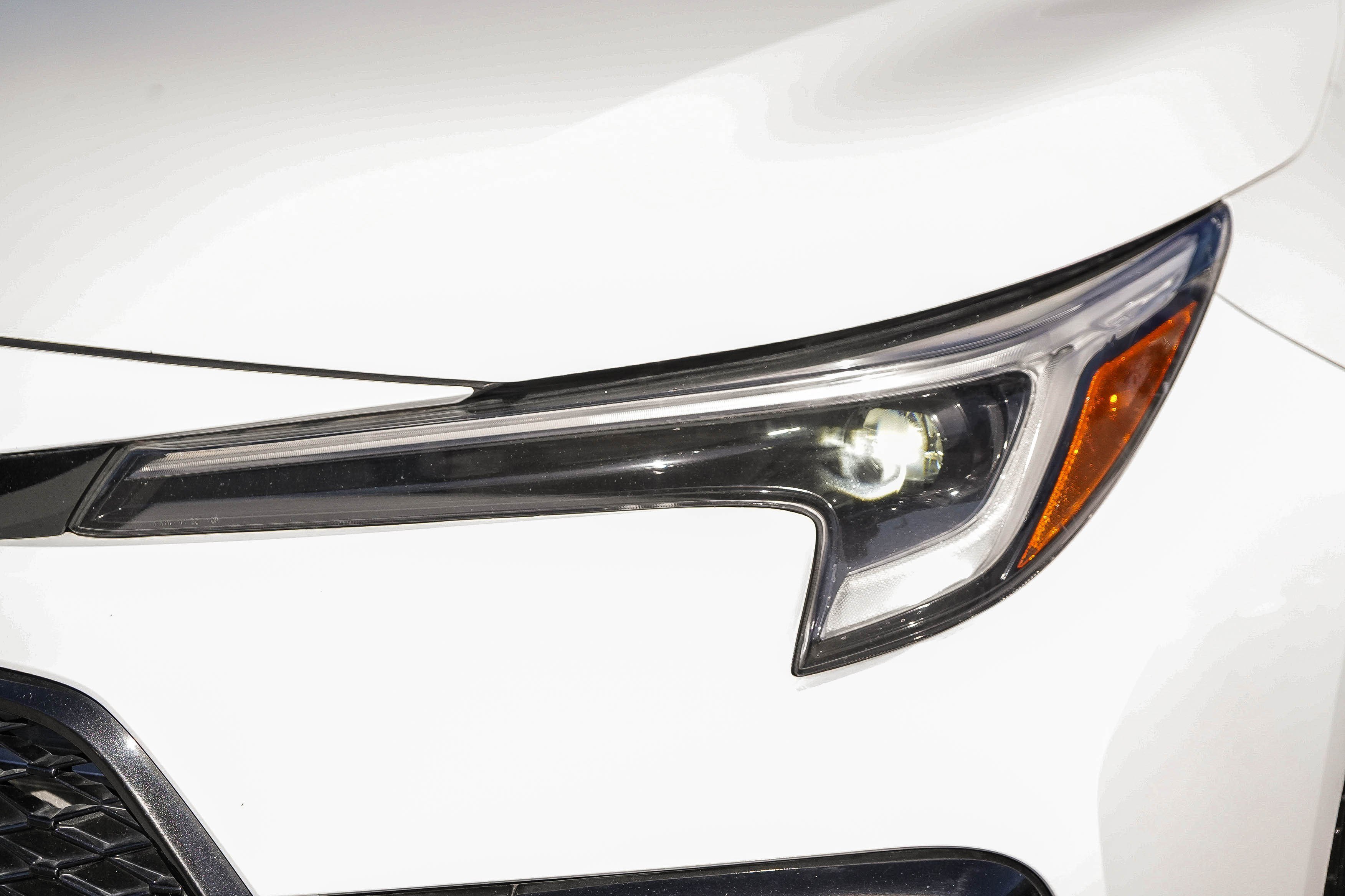 Used 2023 Toyota Corolla SE image 5