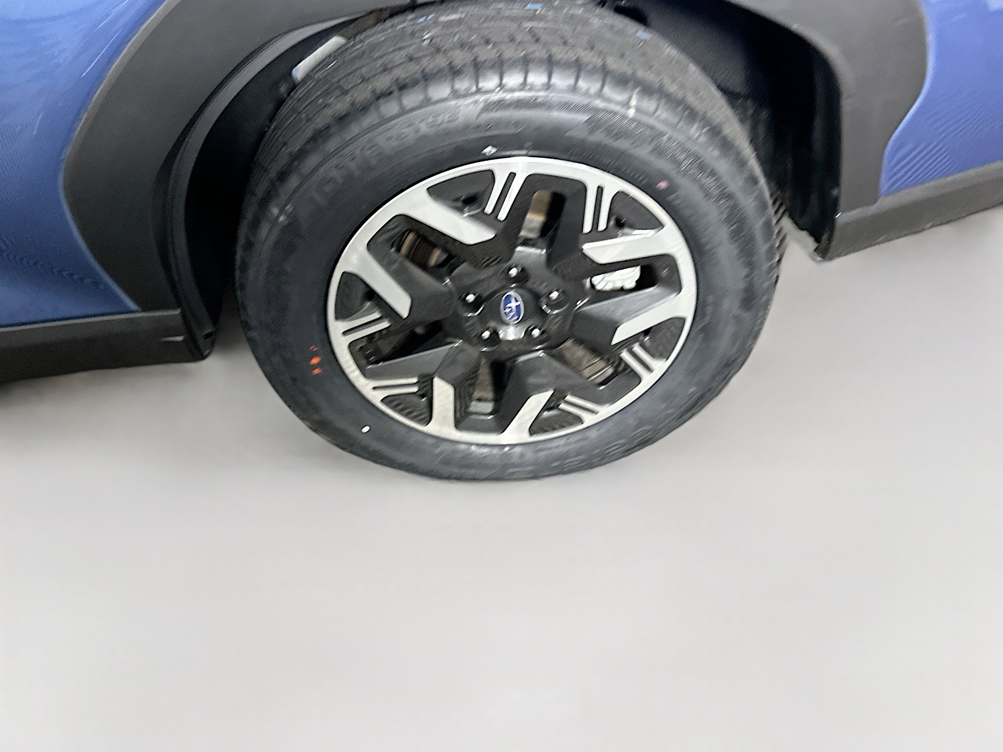 Used 2025 Subaru Forester Premium image 11