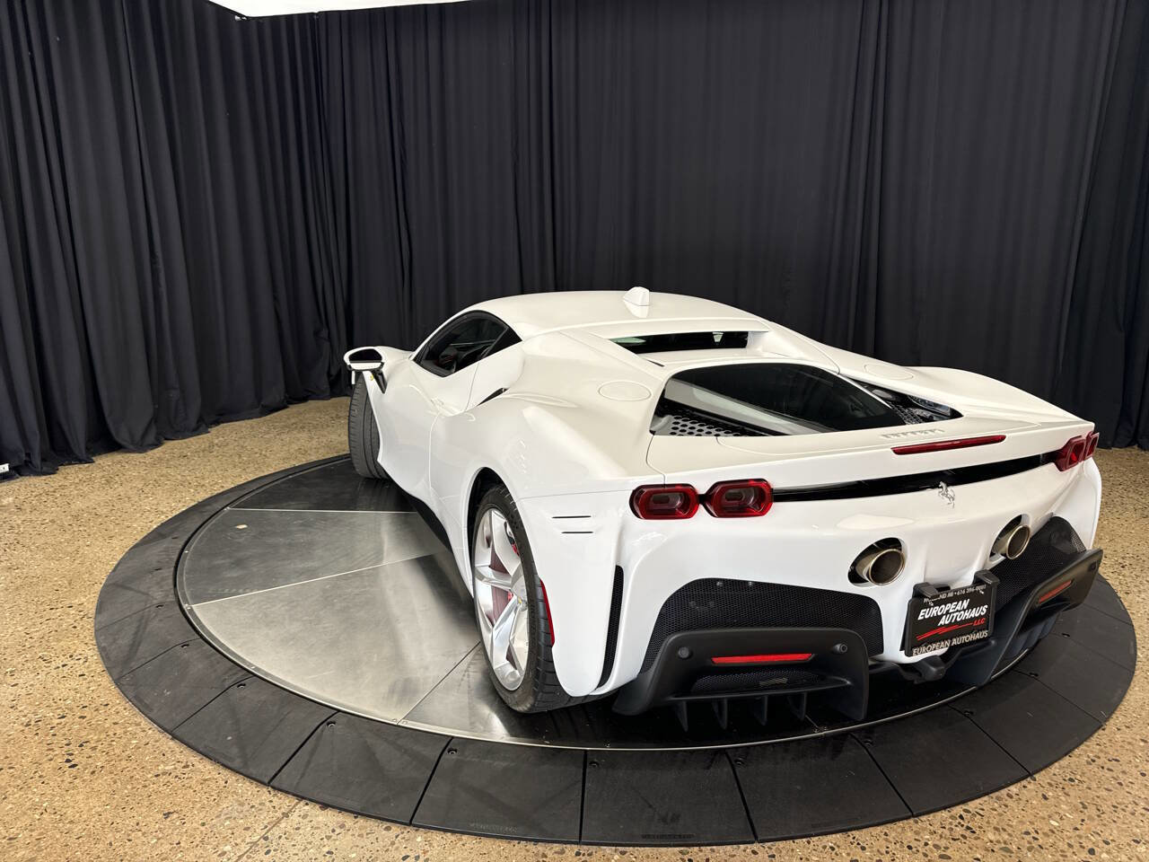 Used 2023 Ferrari SF90 Stradale image 7