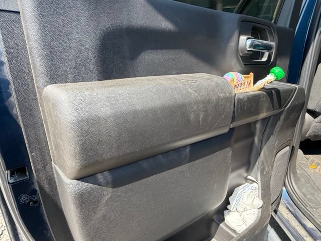 Used 2022 Chevrolet Silverado 2500 LT w/ Convenience Package AWD/4WD image 6