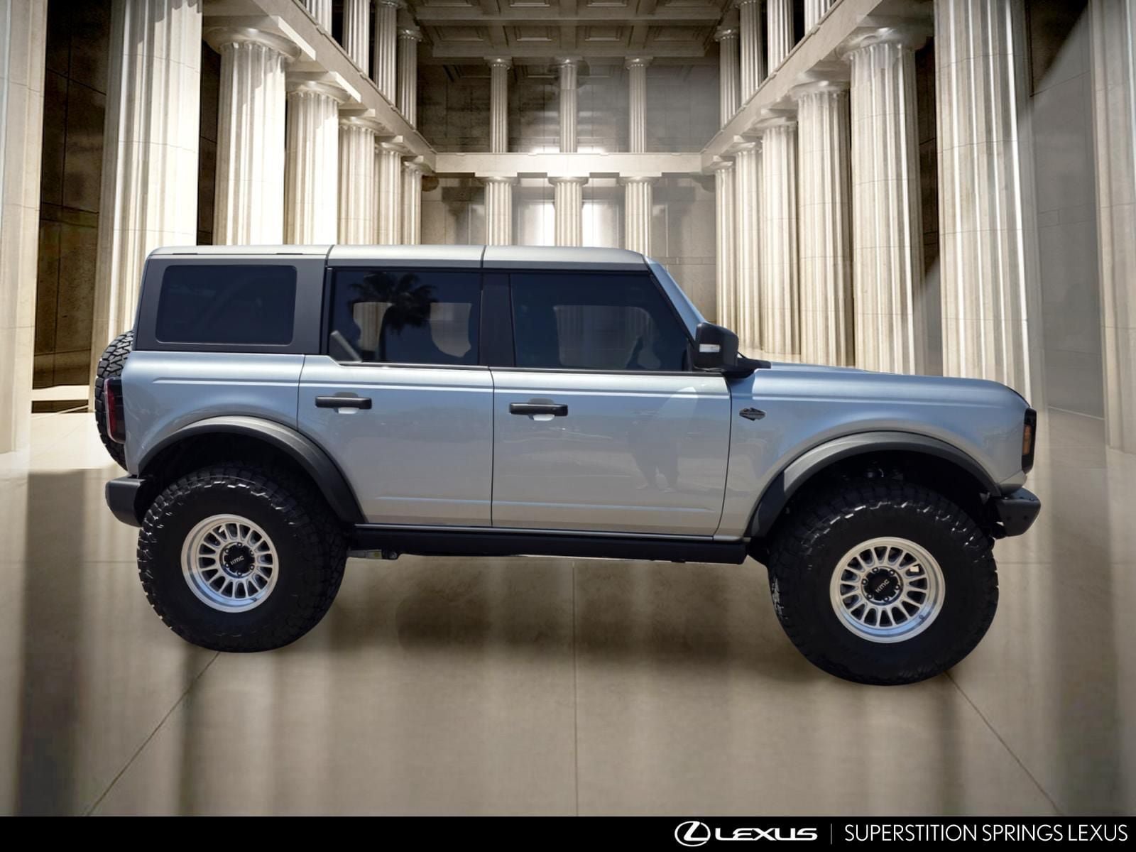 Used 2023 Ford Bronco Wildtrak AWD/4WD image 3