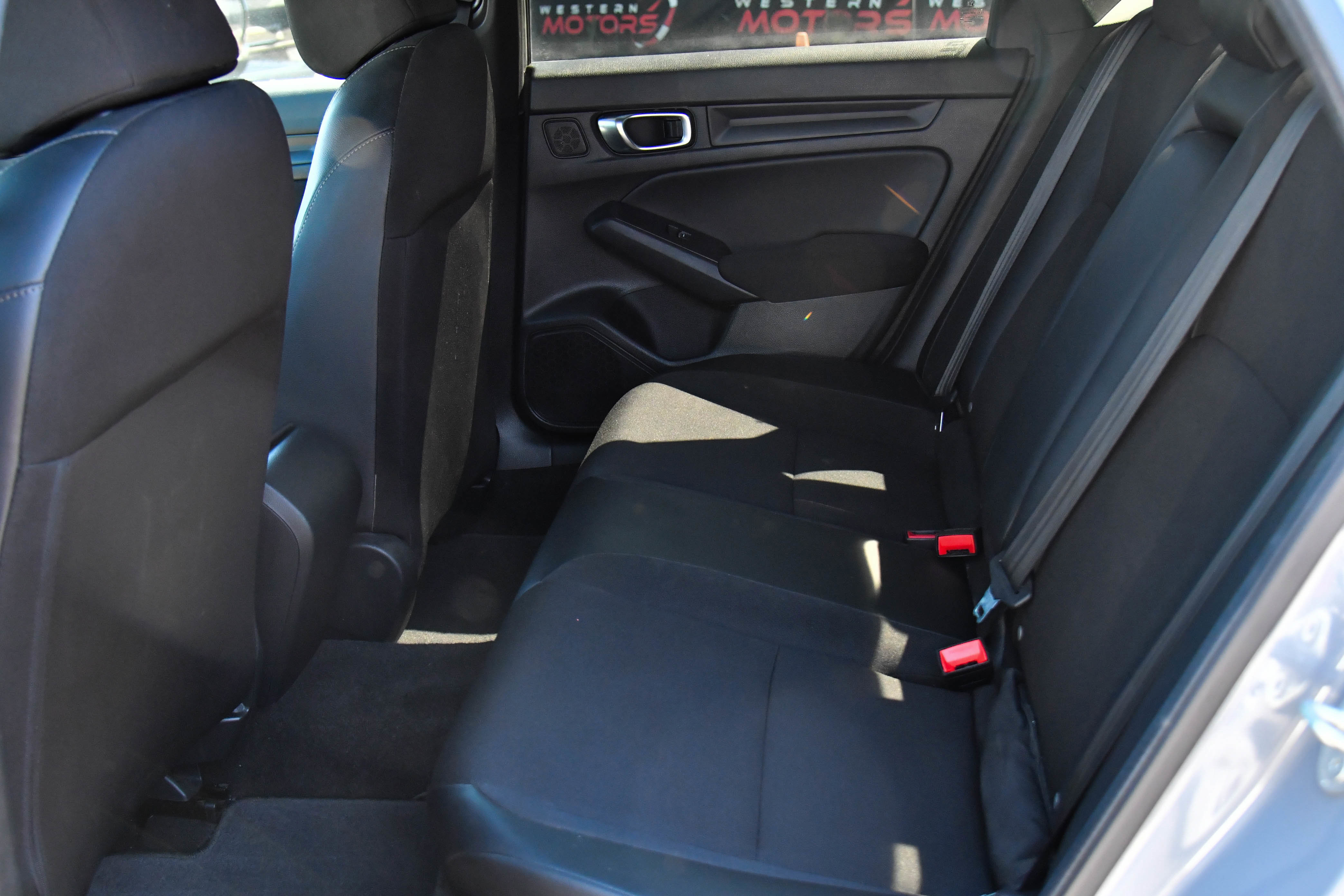 Used 2025 Honda Civic Sport image 33