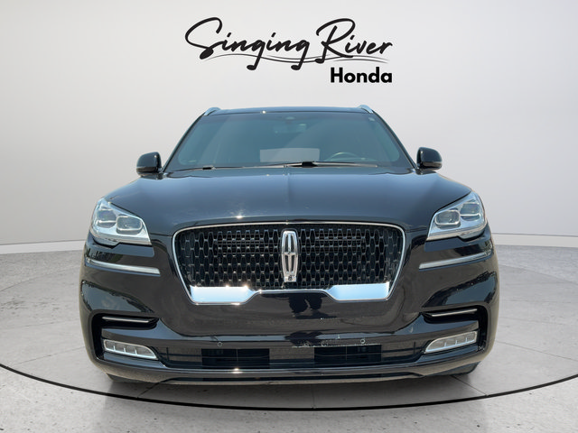 Used 2022 Lincoln Aviator Reserve w/ Equipment Group 201A AWD/4WD image 2