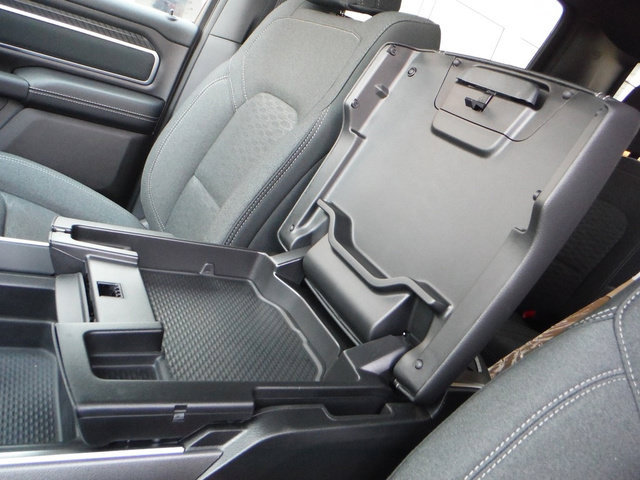 New 2027 RAM 1500 4x4 Crew Cab image 24