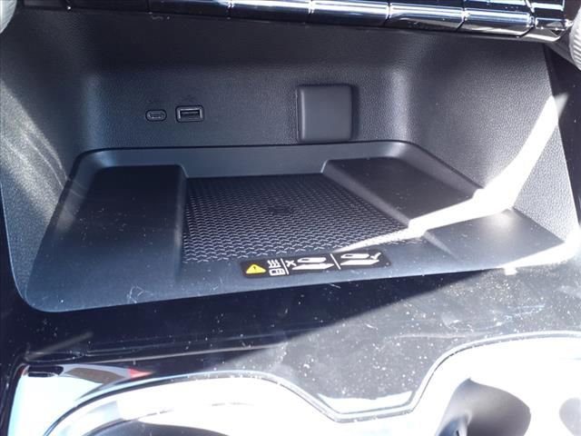 New 2024 Chevrolet Traverse LT AWD/4WD image 8