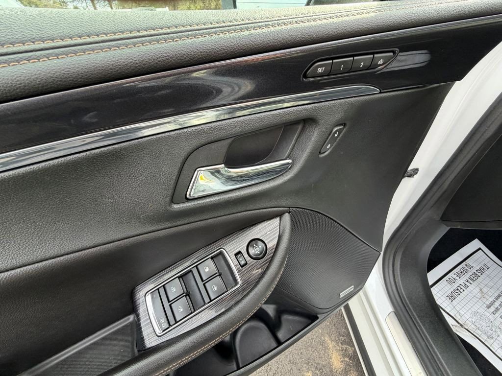 Used 2017 Chevrolet Impala Premier w/ Enhanced Convenience Package image 9