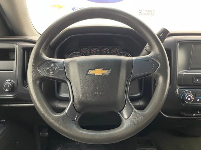 Used 2018 Chevrolet Silverado 1500 Custom w/ Custom Value Package image 11