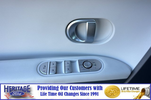 Used 2024 Hyundai Ioniq 5 SEL RWD image 11