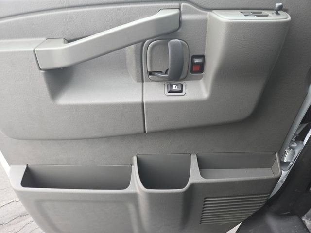 New 2026 Chevrolet Express 3500 Extended w/ Driver Convenience Package image 24
