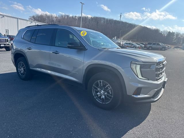 Used 2025 GMC Acadia Elevation AWD/4WD image 7