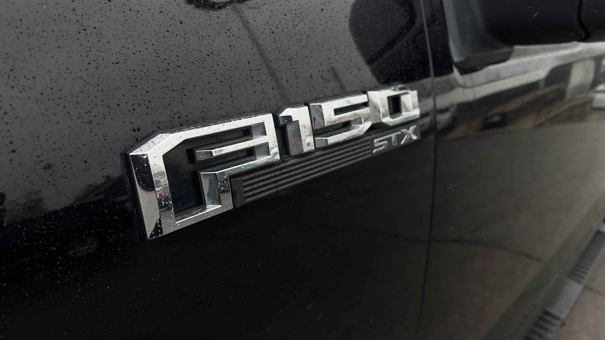 Used 2019 Ford F150 XL w/ Equipment Group 101A Mid AWD/4WD image 12