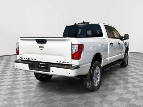 Certified 2024 Nissan Titan SV w/ SV Convenience Package AWD/4WD image 3