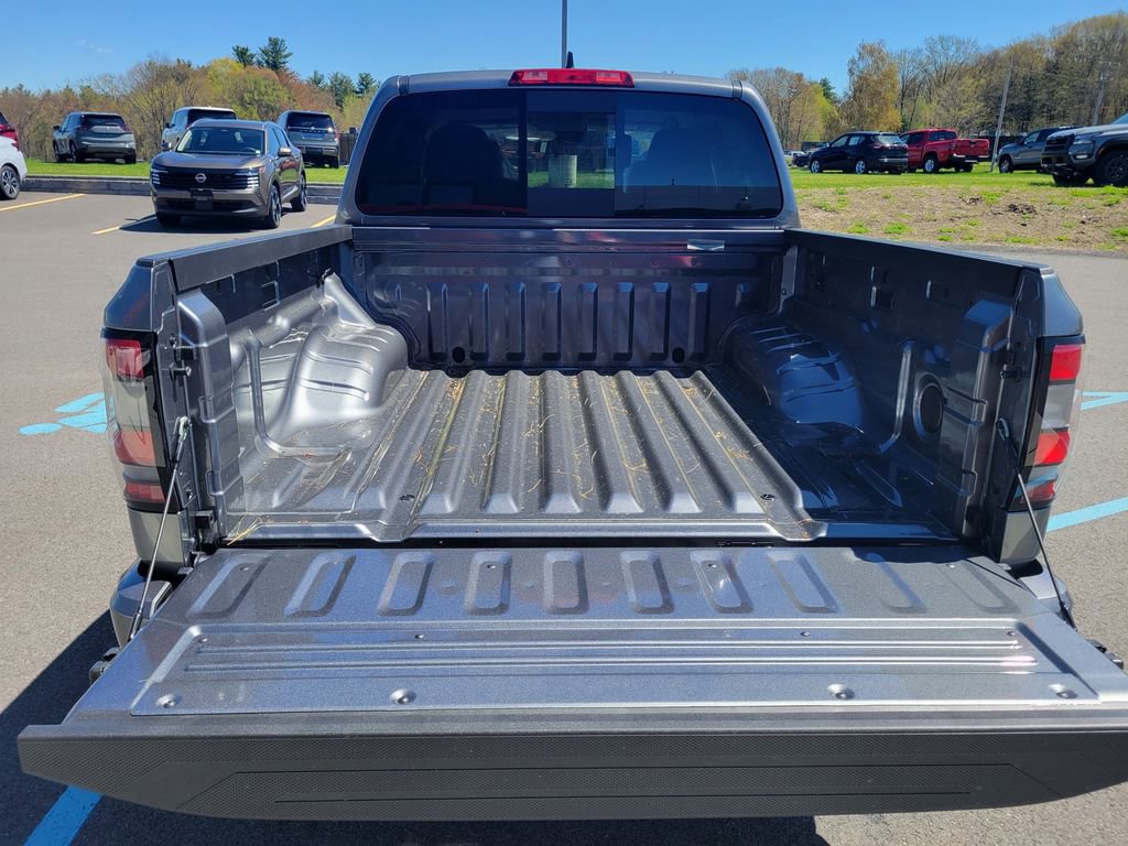 New 2025 Nissan Frontier SV image 7