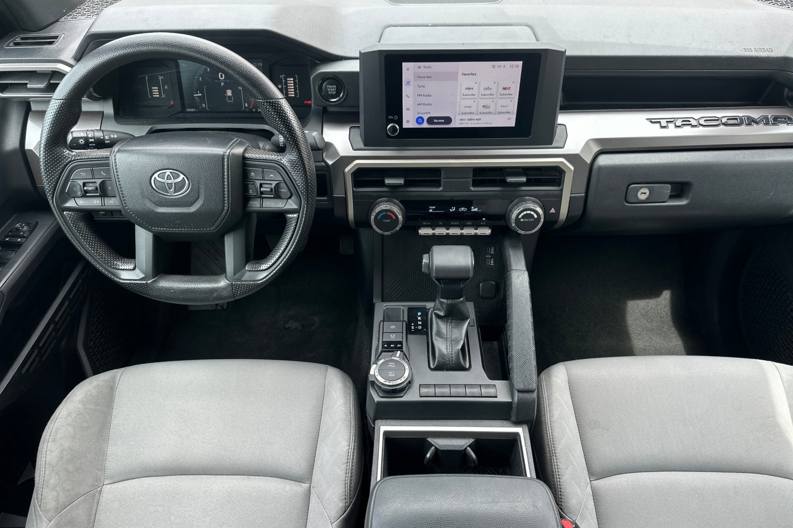 Used 2024 Toyota Tacoma SR5 AWD/4WD image 16
