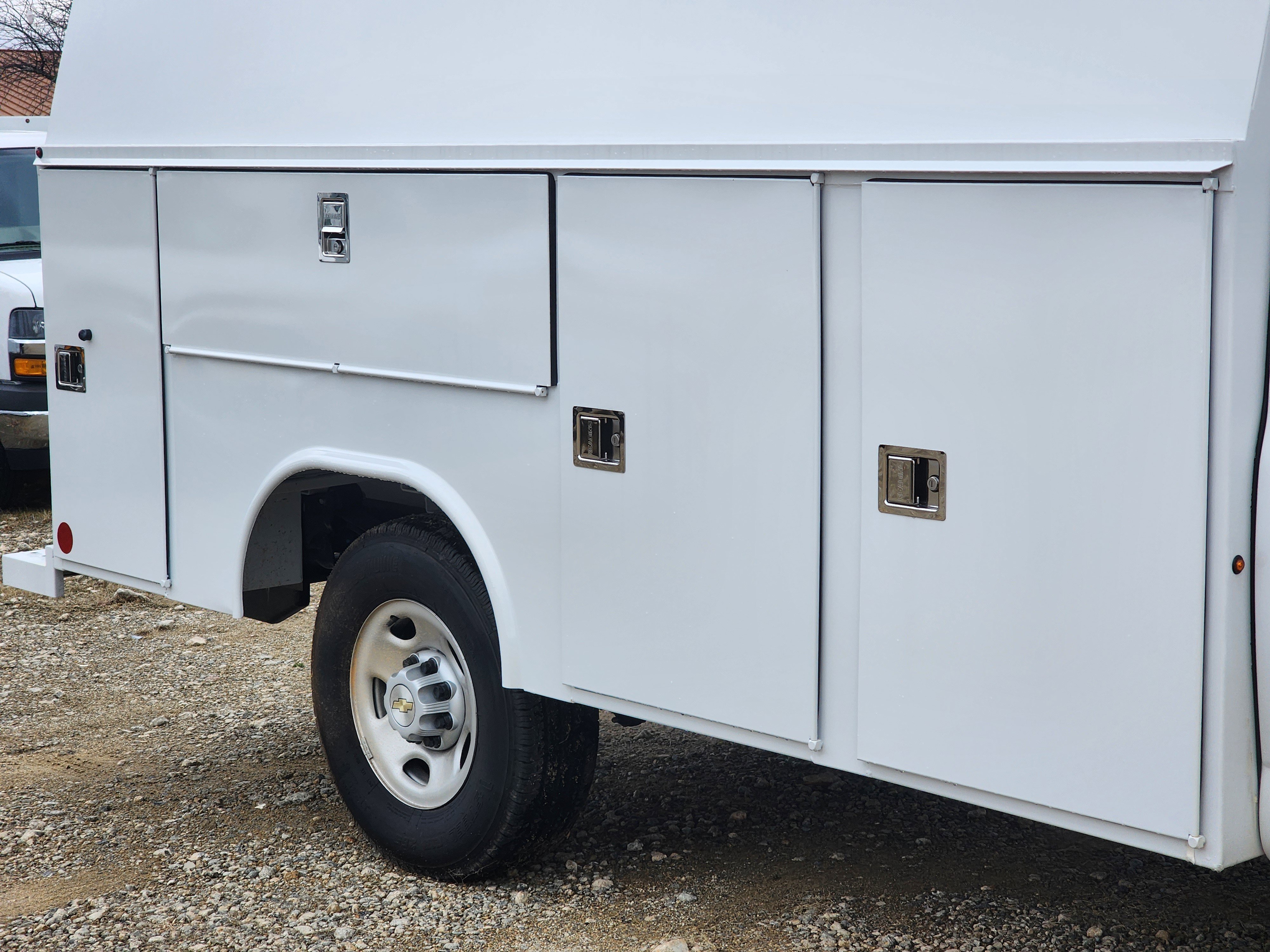 New 2025 Chevrolet Express 3500 w/ Power Convenience Package image 8