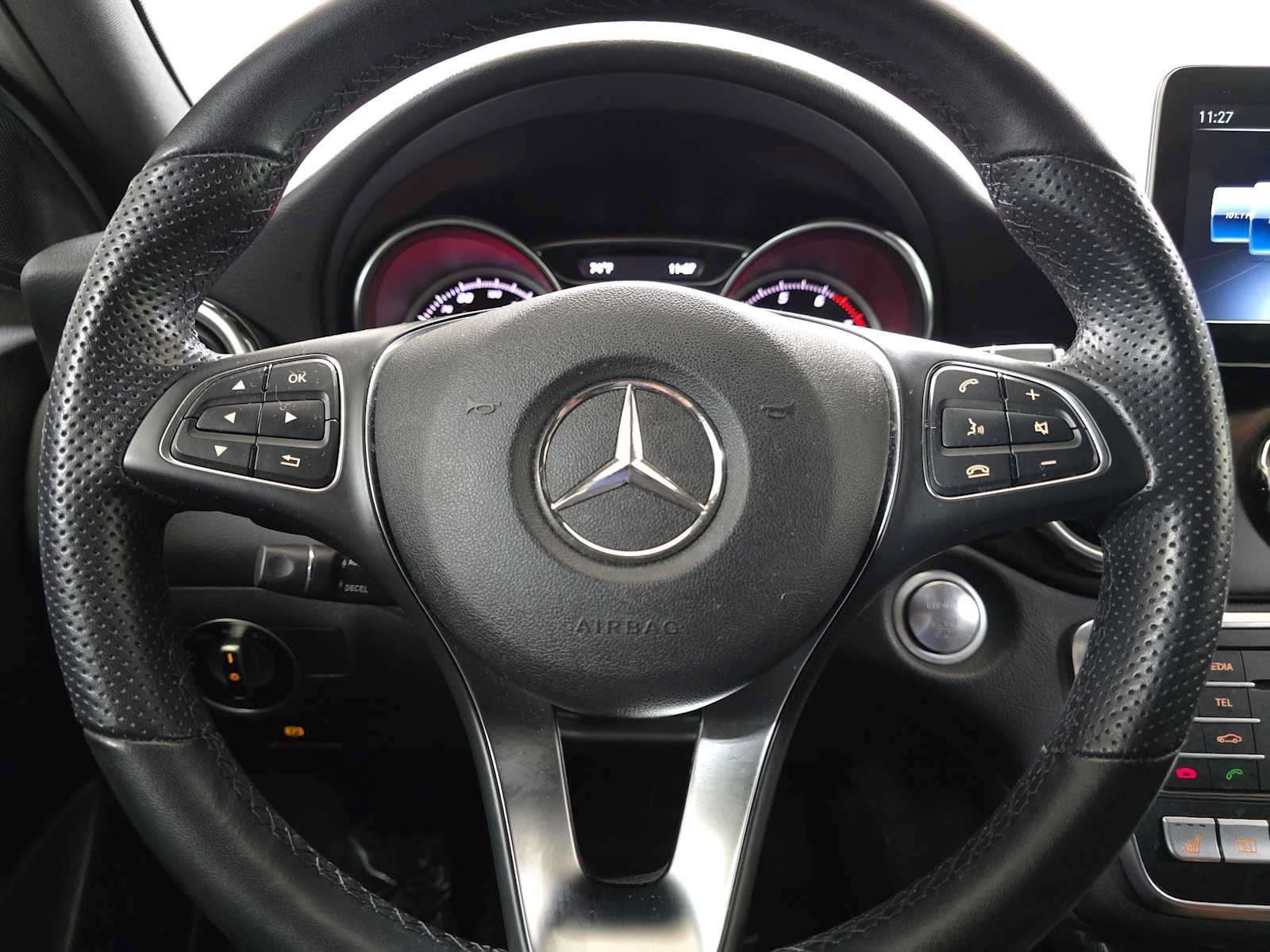 Used 2019 Mercedes-Benz GLA 250 4MATIC image 26