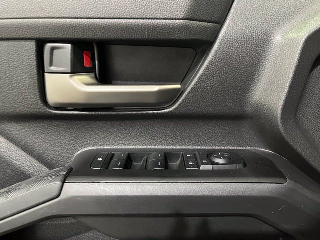 Used 2025 Toyota Tacoma TRD Sport AWD/4WD image 14