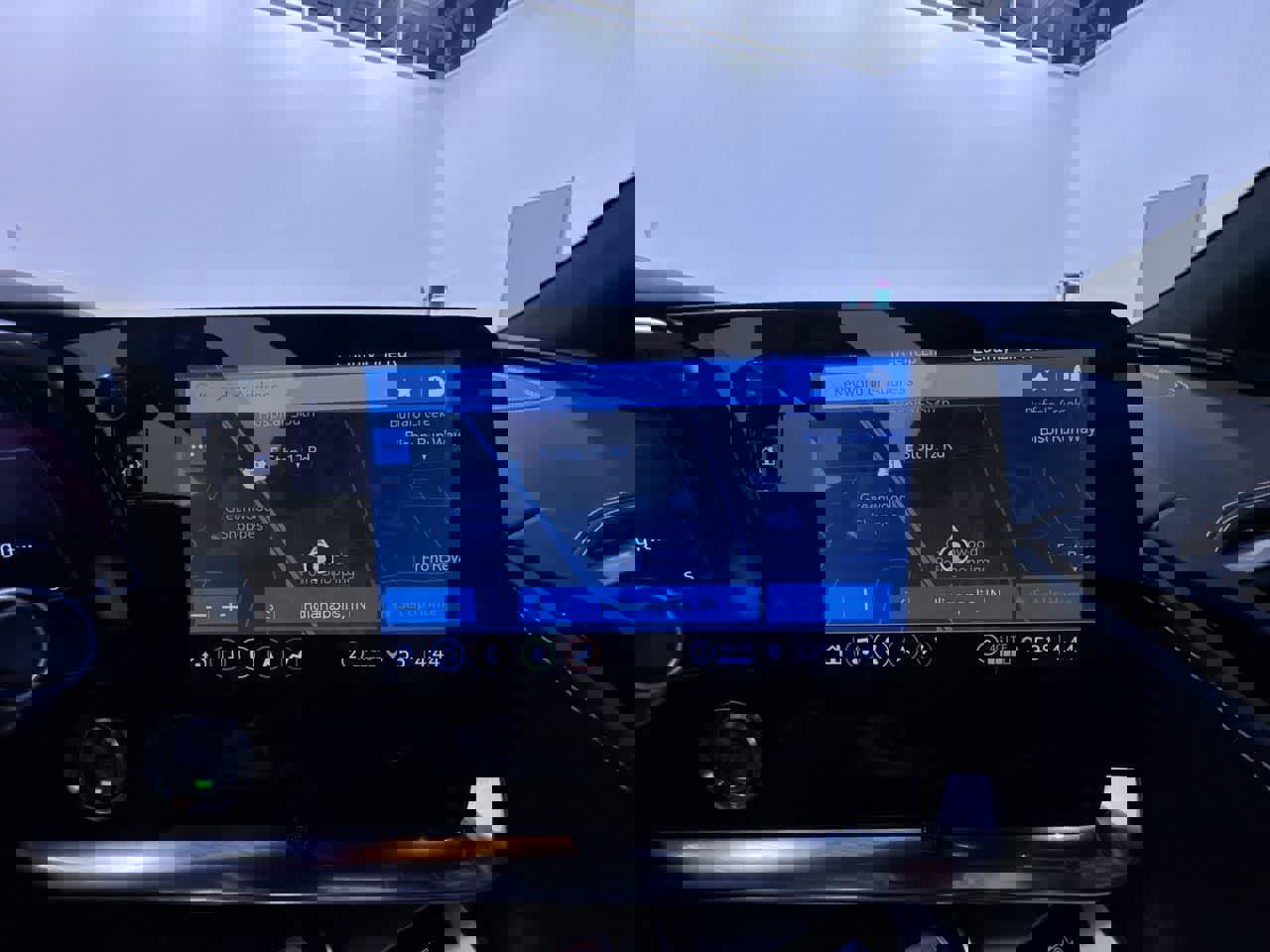 Used 2021 Chevrolet Corvette Stingray Premium Cpe w/ Z51 Performance Package image 26