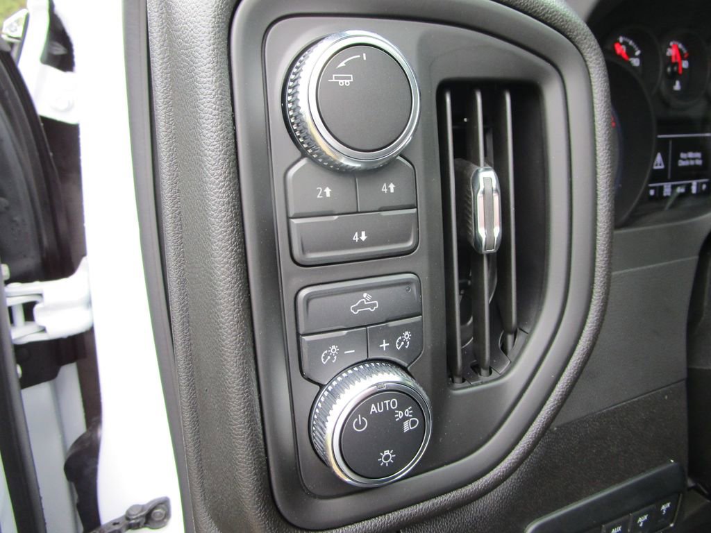 New 2026 GMC Sierra 3500 Pro w/ Convenience Package image 36