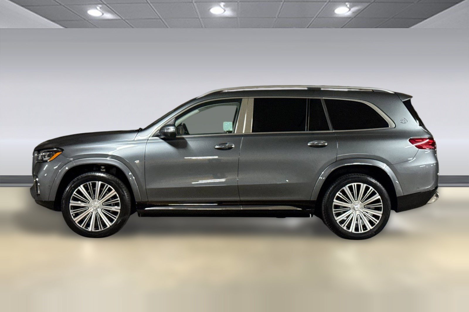 New 2026 Mercedes-Benz Maybach GLS 600 4MATIC image 2