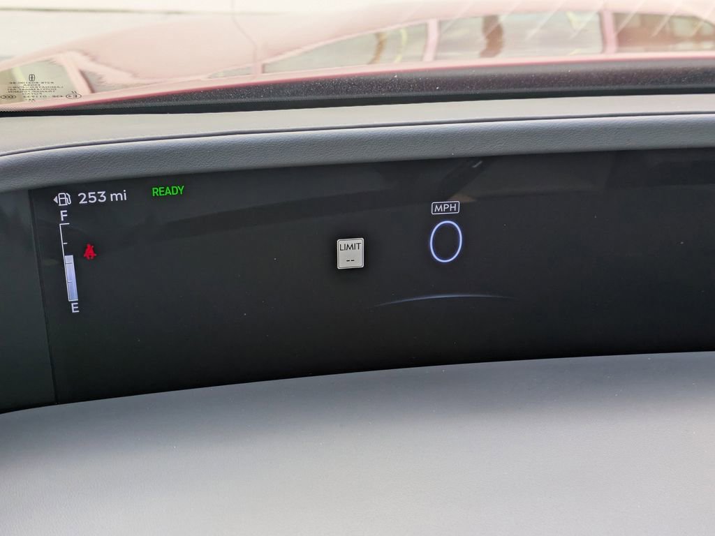 Used 2024 Lincoln Nautilus Reserve w/ Equipment Group 202A image 33