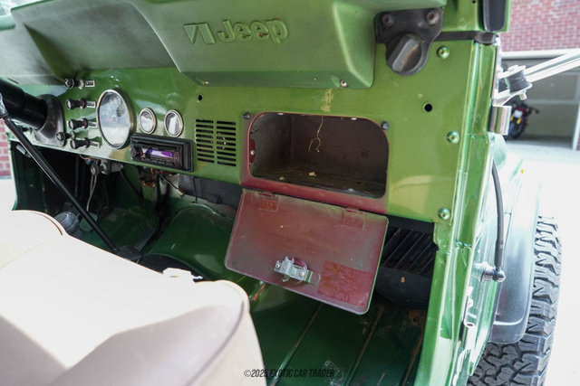 Used 1986 Jeep CJ 7 image 26