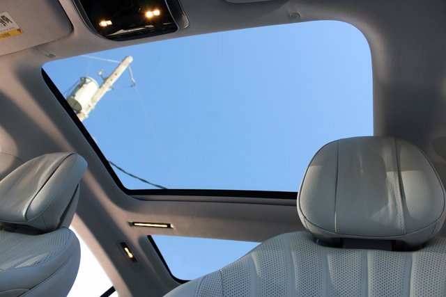 Used 2023 Mercedes-Benz EQS 580 580 4MATICﾮ image 23