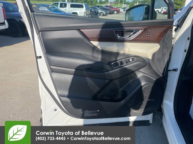 Used 2022 Subaru Ascent Touring AWD/4WD image 18