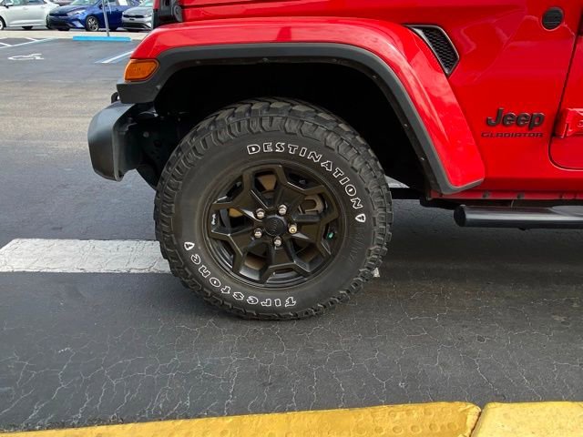 Used 2022 Jeep Gladiator Sport AWD/4WD image 12