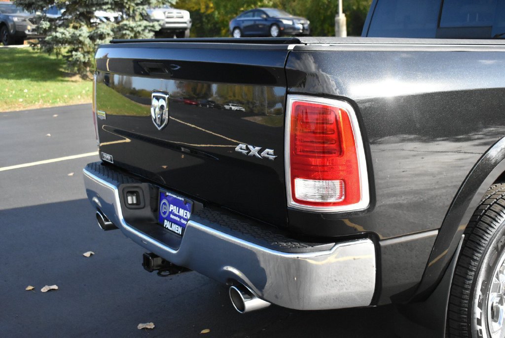 Used 2015 RAM 1500 Laramie w/ Convenience Group AWD/4WD image 9