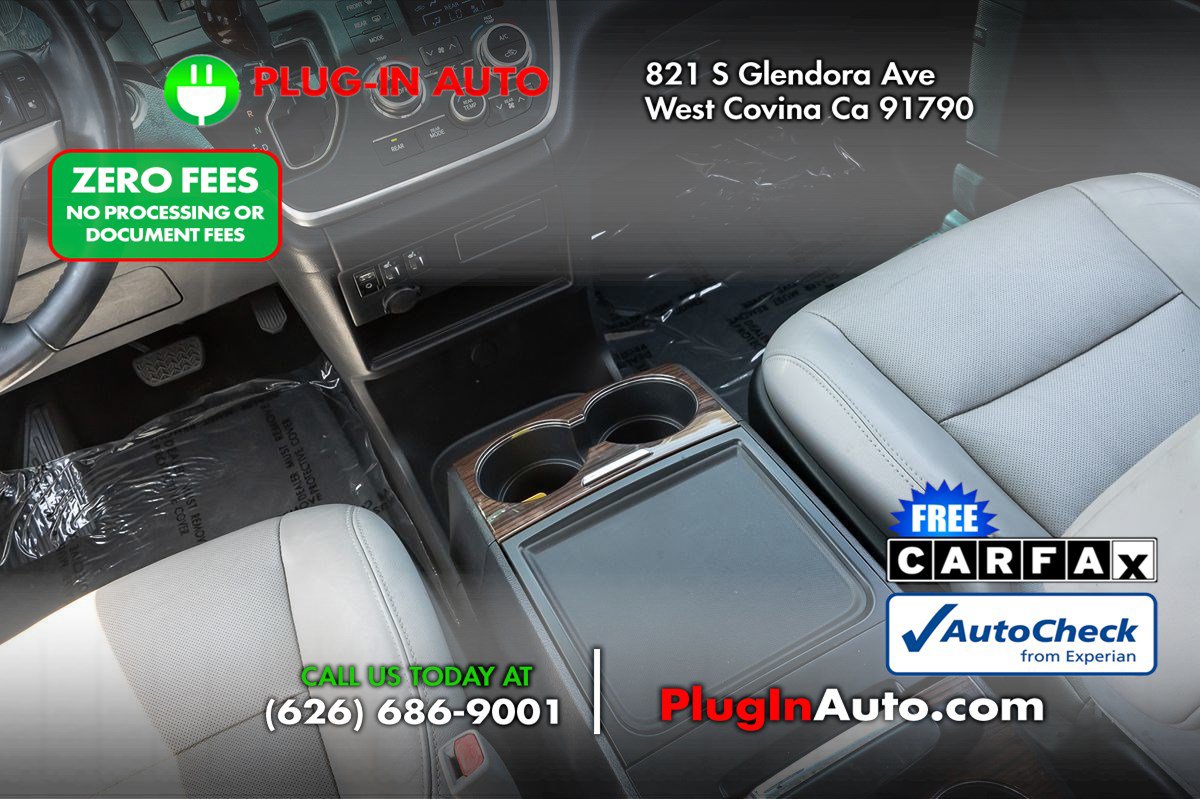 Used 2015 Toyota Sienna Limited FWD image 21