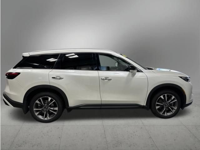 Used 2024 INFINITI QX60 Luxe AWD/4WD image 6