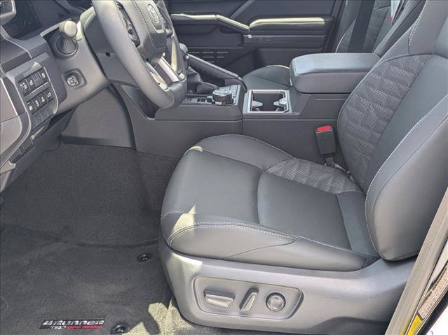 New 2026 Toyota 4Runner TRD Off-Road Premium AWD/4WD image 4