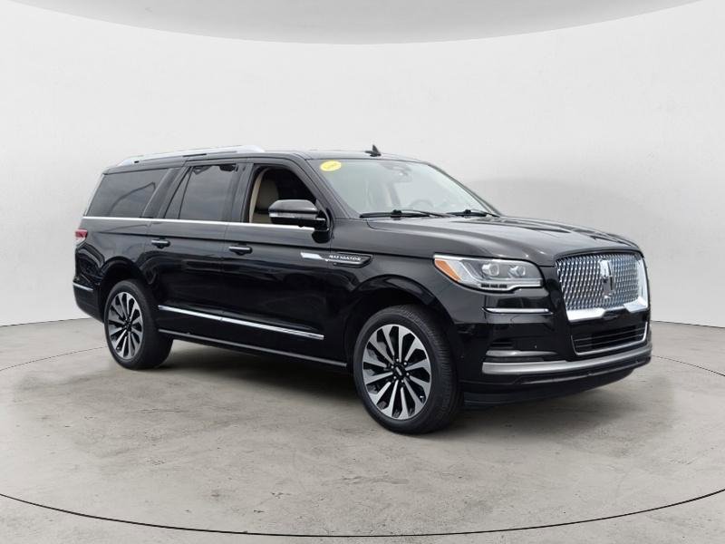 Used 2024 Lincoln Navigator L Reserve