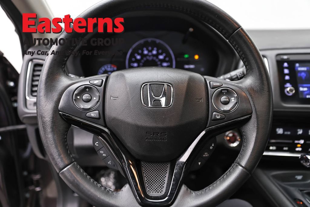 Used 2021 Honda HR-V EX-L image 10