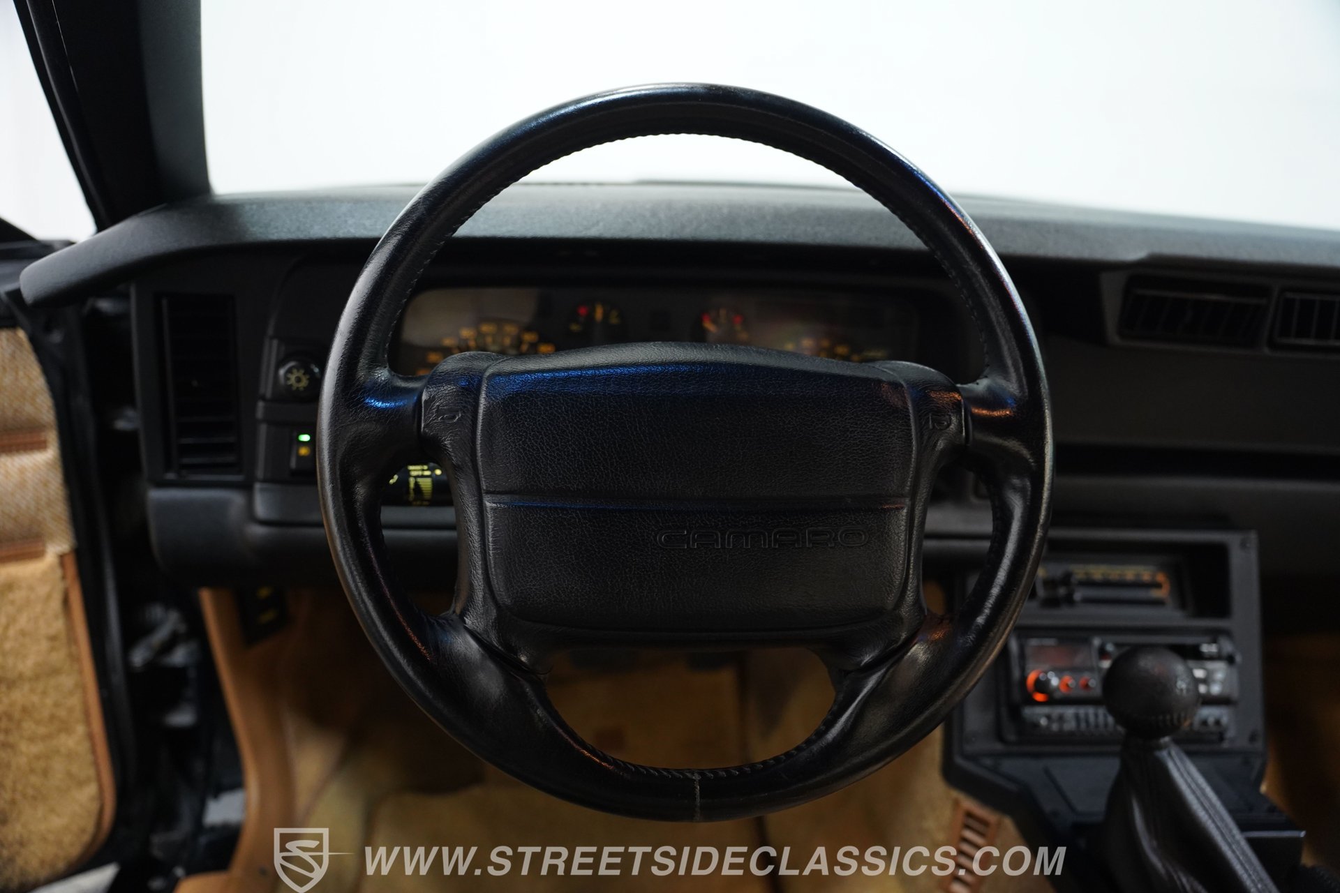 Used 1991 Chevrolet Camaro Z28 RWD image 40