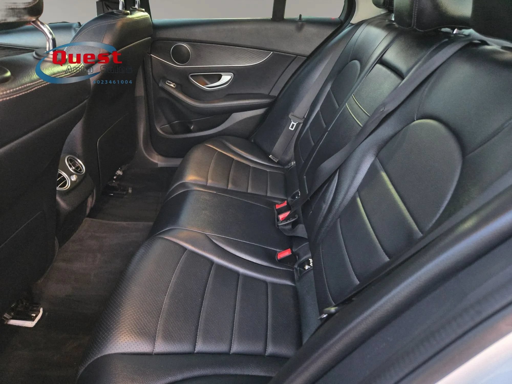 Used 2017 Mercedes-Benz C 300 4MATIC Sedan image 47