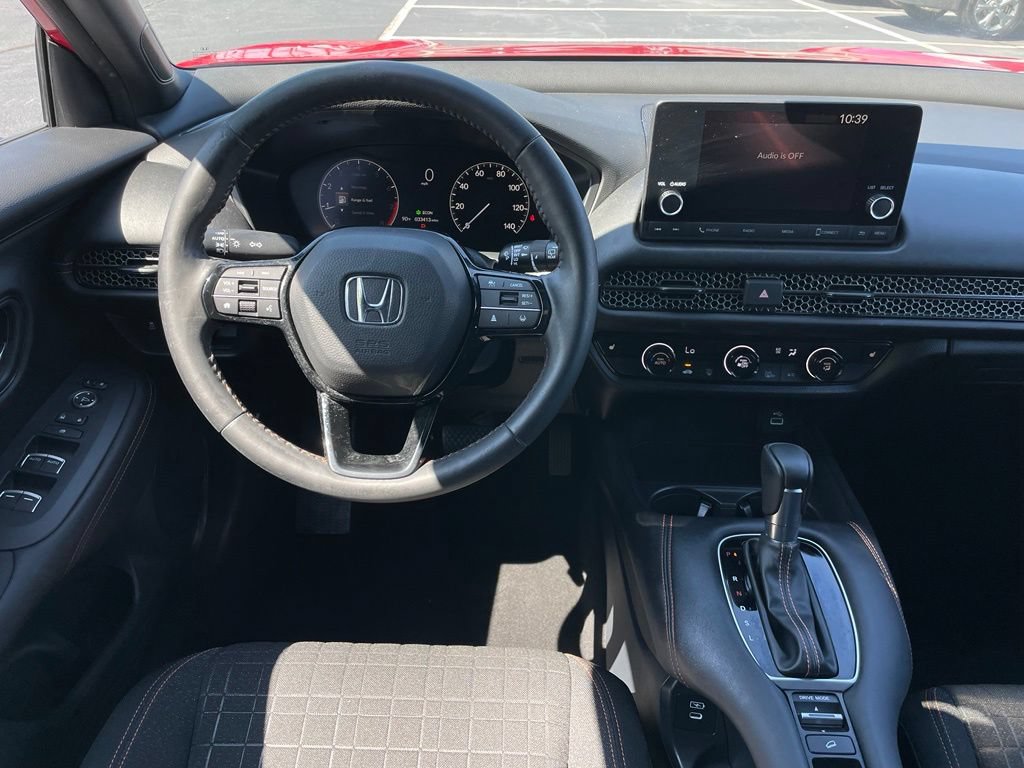 Used 2024 Honda HR-V Sport image 11