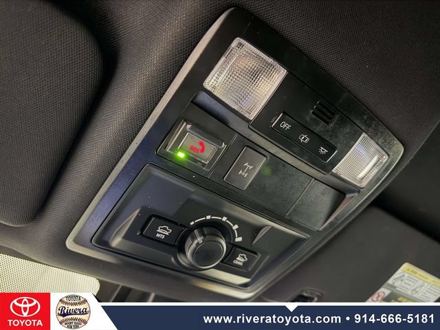 Used 2021 Toyota Tacoma TRD Off-Road AWD/4WD image 23