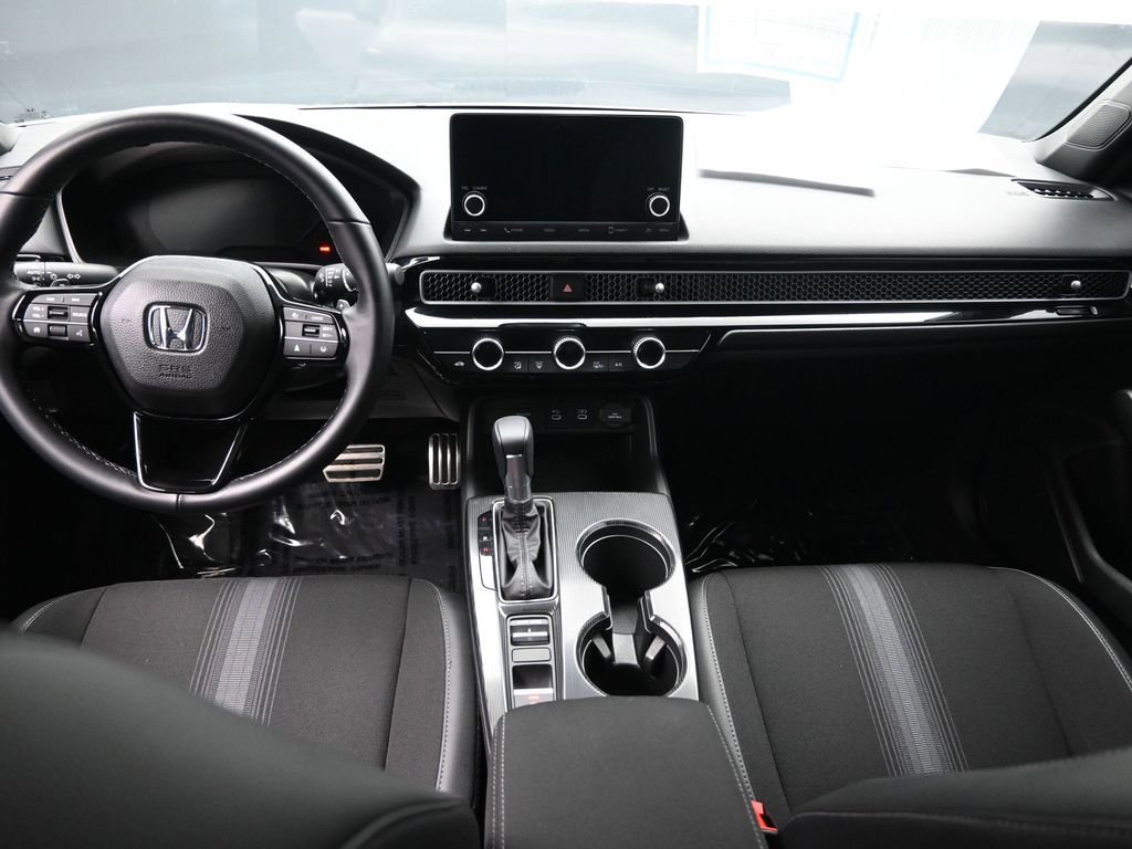 Used 2025 Honda Civic Sport image 18