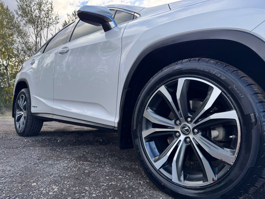 Used 2019 Lexus RX 450h AWD w/ Navigation Package image 49