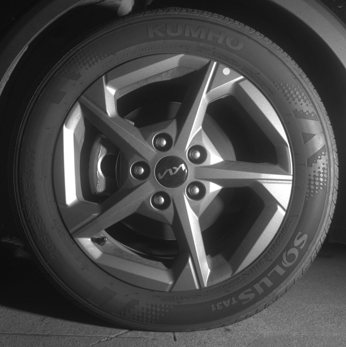 Used 2025 Kia K4 LXS image 12